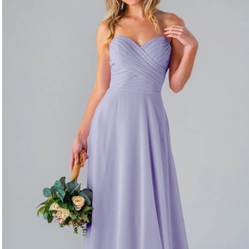 Chic Lavender Maxi Dress